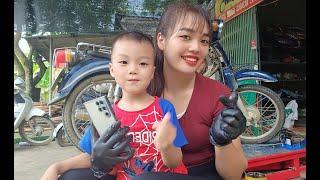 Narrow Escape: Customer’s motorbike Suddenly Went Flat During Lock Replacement – Witness Saved Me.