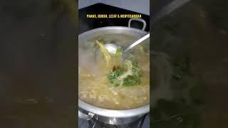 Masak Kuah Soto Enak di Warung Soto Ayam Kampung Kidul Masjid Agung Kulon Progo #shorts #kuliner