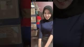 jilbab awlea live bigo lagi pamer body hot, bikin crt.. #jilbab#live#viral#bigo