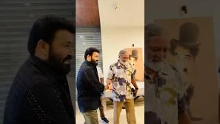 #mohanlal #lalettan #tovinothomas #amma #office #kochi #mohanlalfans2255