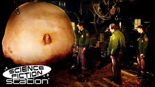 Brenda The Big Fat Breeding Alien | Slither (2006) | Science Fiction Station