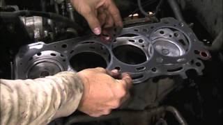 John Scharnhorst Johnny5ive How to Install a cylinder head