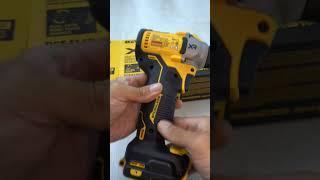 DEWALT 20V MAX XR Cordless Rivet Tool, 1/4" | Unboxing