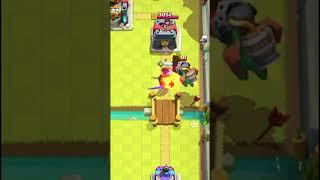 EVOLVED KNIGHT IS BROKEN IN CLASH ROYALE!