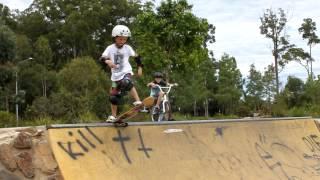 Mitch Loh 5 year old skateboarder