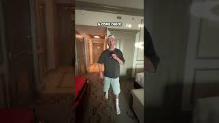 $1 Hotel vs $1,000 Hotel in Las Vegas