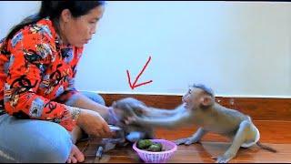 Go Away!! Greedy Sovan Naughty Pull Sovanny Hair So Hard  Make Her Scream Loudly In Front Of Mom!