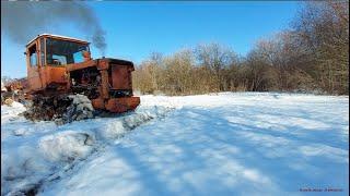 Прожёг на тракторе ДТ-75! Starting the DT-75 tractor, driving to the garden