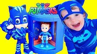 PJ Masks Disney Assistant Transforming Tower Toy Review