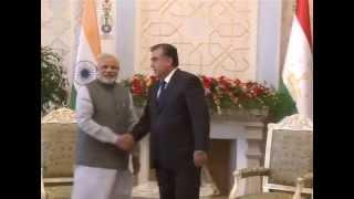PM Modi meets President Emomali Rahmon of Tajikistan | PMO