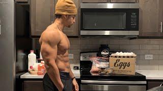 What I Eat To Build Muscle [FULL DAY OF EATING ON A BULK]