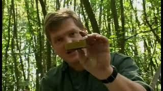 Ray Mears  - Sharpening A Knife At Camp