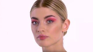 HOW TO: Red Hot Eyes | MAC Cosmetics