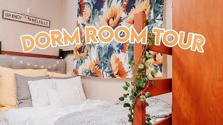 DORM ROOM TOUR | Freshman at University of Arkansas