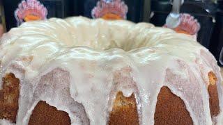 OLD SCHOOL 7UP POUND CAKE /FRIDAY NIGHT CAKE OF THE WEEK SEGMENT