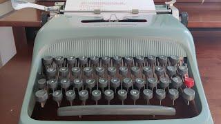 Introducing the Olivetti Studio 44 typewriter, with some of it's features.