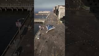American Pilot Executes Emergency Landing on Pier