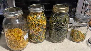 Dehydrated Frozen Vegetables #prepperpantry #dehydrating #vacuumsealer