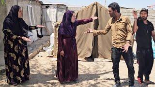 Asghar and his efforts to provide plaster for his father Ali's building