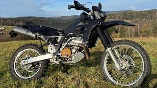 DRz400 mit Restyling Kit vs. DRz4   - lohnt die alte „Zette“ noch?