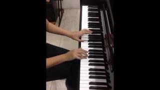 tambourin by maria belen sanchez