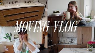 moving vlog: organizing bathroom + shower, apartment updates, phillips hue lights