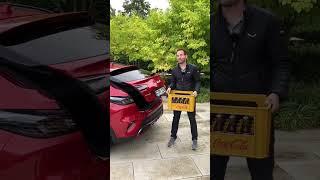 Sensor controlled opening of the Kia XCeed‘s trunk lid!  #shorts #kia