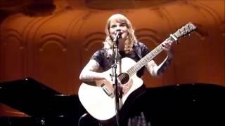 Coeur de Pirate - Verseau (Acoustique)  English + Lyrics