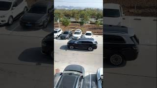 The Smart Auto Parking SUV Huawei Aito M9 in Action #shorts