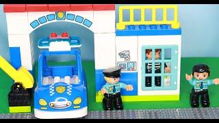 LEGO DUPLO Police Station with Police toy car for kids