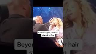 Beyonce gets her hair stuck in a fan - Celebrity Bizz