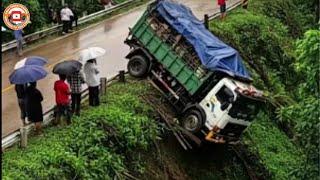 Monster Truck Driving Skills – Heart-Stopping Heavy Truck Rescues on Treacherous Mountain Roads!