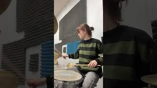 Переходим на кардан🫡 #girldrummer #rock #rockgirl #drums #drumcover #y2k