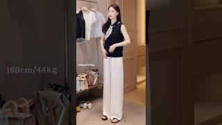 Summer Travel Looks for Moms on the Go with Baby. #ootd #summer #outfitideas #fashion #style#outfit
