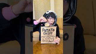 LICK CARDBOARD POTATO CHIPS！#asmr