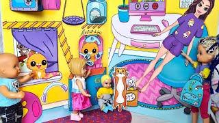 ONE DAY THERE ARE HOUSES IN THE HOUSE OF THE PAPER DOLL! Katya and Max funny family dolls stories