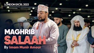 Sheikh Munir leading 15,000 people in Salah at ExCel London | Who does he sound like? 