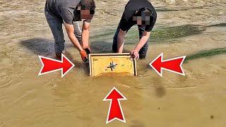 We Found A Abandoned Safe In The River. What's Inside The ABANDONED SAFE? (OPENED)