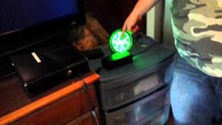 MUST WATCH - electricity toy turns on Xbox 360