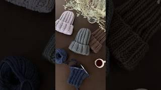 Время вязать шапки из перуанской шерсти Keep calm this wool 