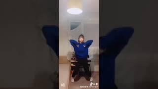 小鹿乱撞