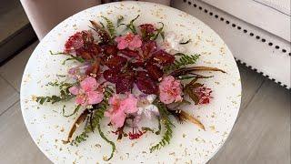 Resin Art Tutorial! Amazing White and GOLD TABLE Made of FLOWERS and Epoxy Resin.