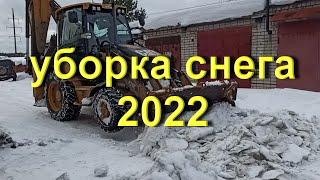 Механизированная уборка снега в гаражном кооперативе. Февраль 2022