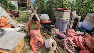 Genius girl repairs, picks up things from the dump and brings them back to repair