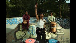 Ginton, Richard Bona, Salif Keita - Kalabancoro (Official Music Video)