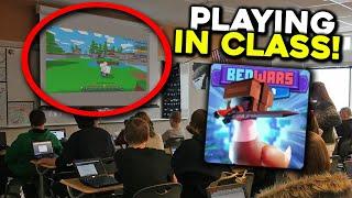 playing ROBLOX BEDWARS in SCHOOL!!