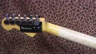 Tronical Tuners Auto Tuner for your guitar GOOD ROBOT !