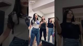 goyang tik tok dada gede maju mundur bikin salah tegangan