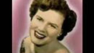 Patsy Cline -- I Fall To Pieces