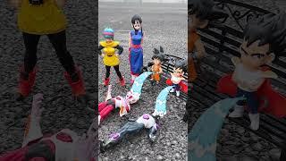 Goku vs Vegeta pee in the right place #goku #dragonball